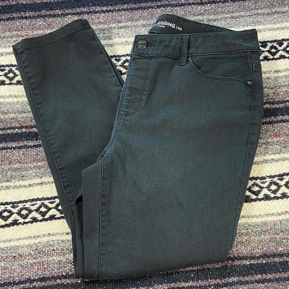 Chico's Sz 0.5 Platinum Jegging Faded Black Skinny Jeans Stretch Jeggings Sz 6 - Picture 11 of 11